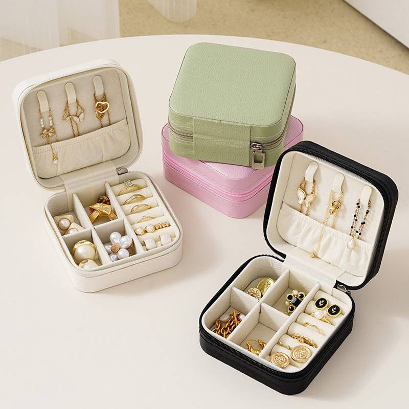 Schmuckschatulle für die Familie, tragbar, kleine Aufbewahrungsbox für Halsketten, Ringe und Ohrringe, für unterwegs, niedlicher Schmuck_voghion.com