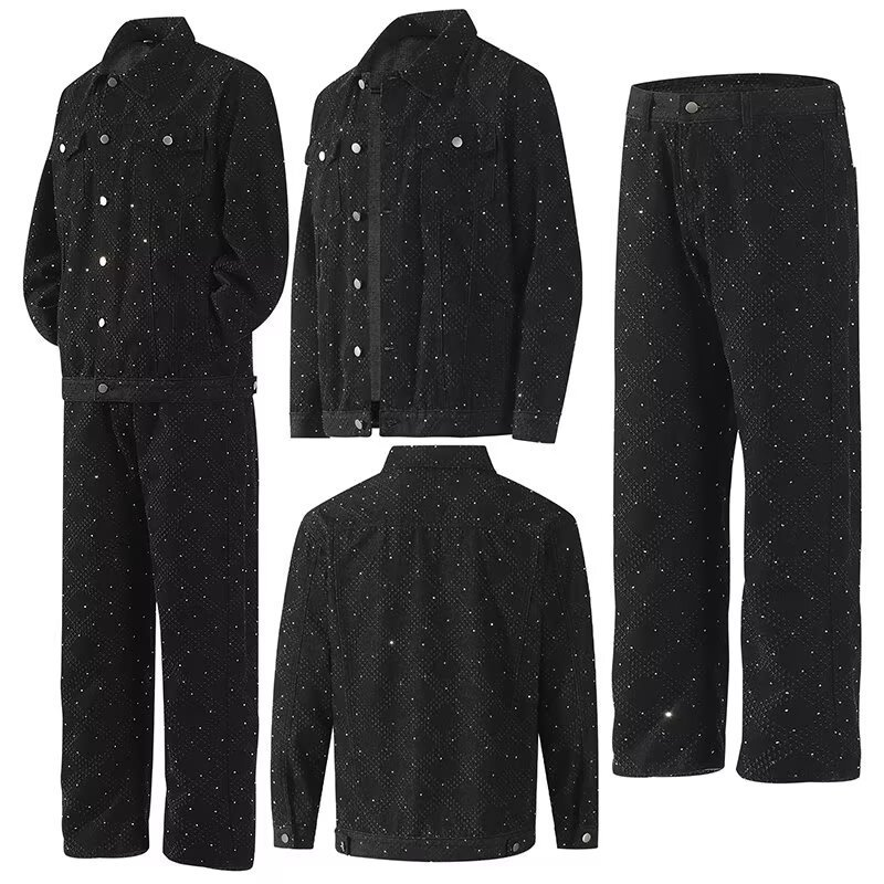 High Street Schlagjeans mit Strassbesatz für Damen und Herren – Stilvolle Jeans mit geradem Bein und durchgehenden Kristallverzierungen_voghion.com