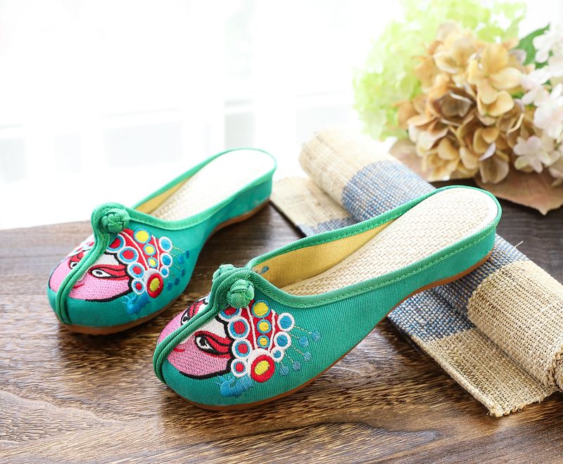 Hausschuhe Bestickte Stoffschuhe China-Chic Quintessence Gesichts-Make-up Blumige Damensandalen_voghion.com