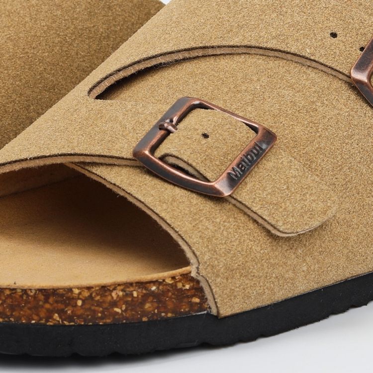 SHLIANG New Summer Men's Soft Wooden Slippers Couple Sandals Beach Shoes Outer Wear Leather Cross-Border Water Sandals Y0574_voghion.com