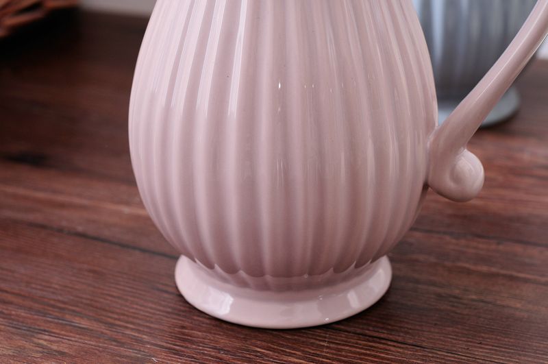 Elegant White Ceramic Flower Vase With Water Reservoir - Modern Minimalist Design For Home & Florist Wholesale (White, Blue, Gray, Pink)_voghion.com