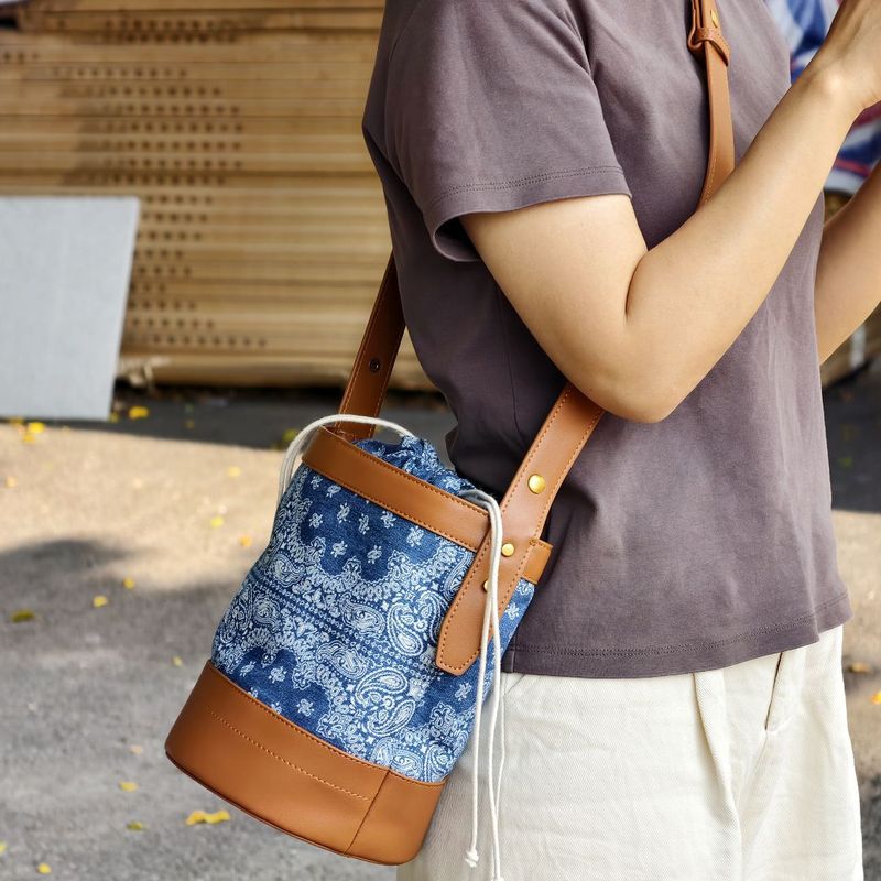 Nuova borsa a secchiello in pelle color-block in denim alla moda, stile europeo, borsa a tracolla creativa classica per le donne_voghion.com