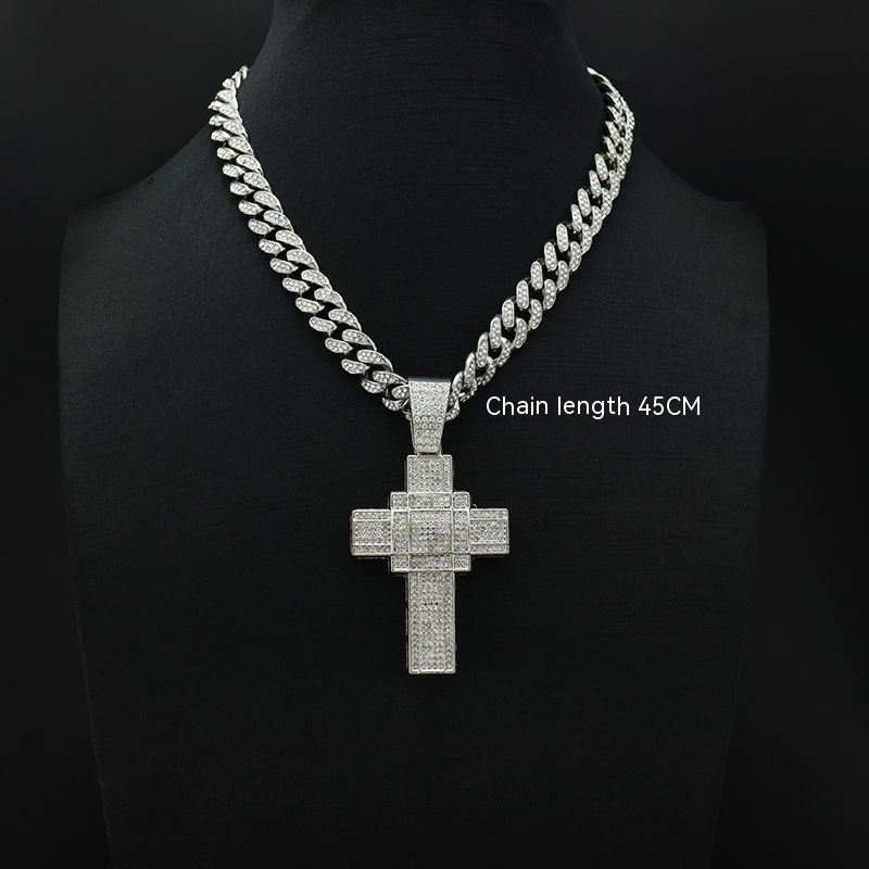 Trendy merkdiamanten ingelegde kruishalsketting, hiphop vol diamanten, overdreven straatrap, lichte luxe, niche_voghion.com
