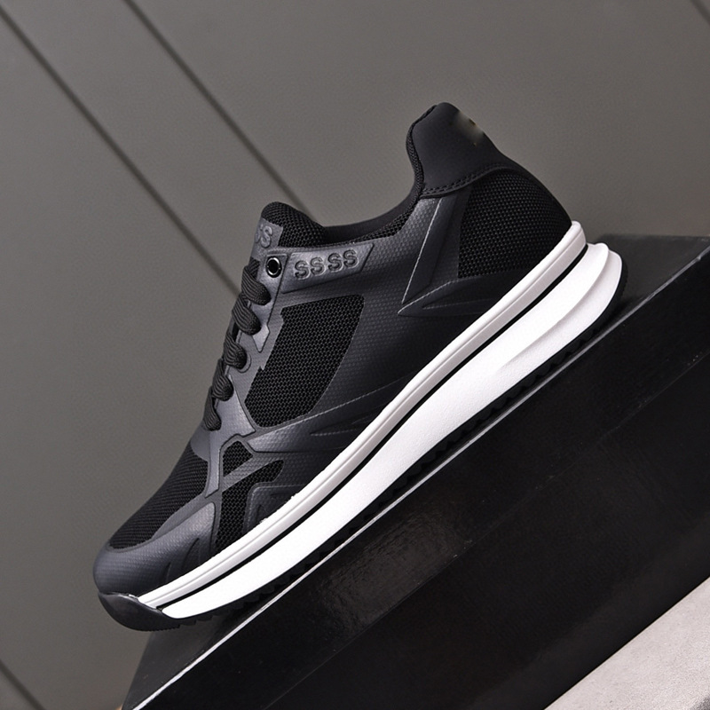 Neues, lässiges Sportboard für den Sommer mit Patchwork aus Rindsleder auf der oberen Netzschicht für Atmungsaktivität, Komfort und Vielseitigkeit._voghion.com