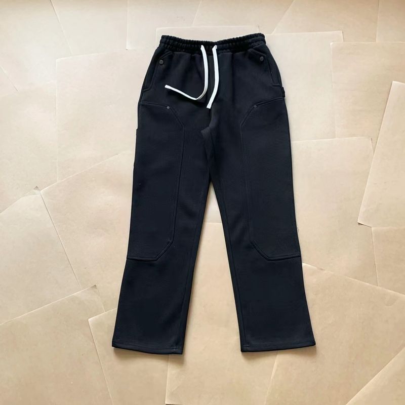 Hochwertige, einfarbige Jogginghose mit doppeltem Knieaufnäher und mehreren Taschen für Herren_voghion.com