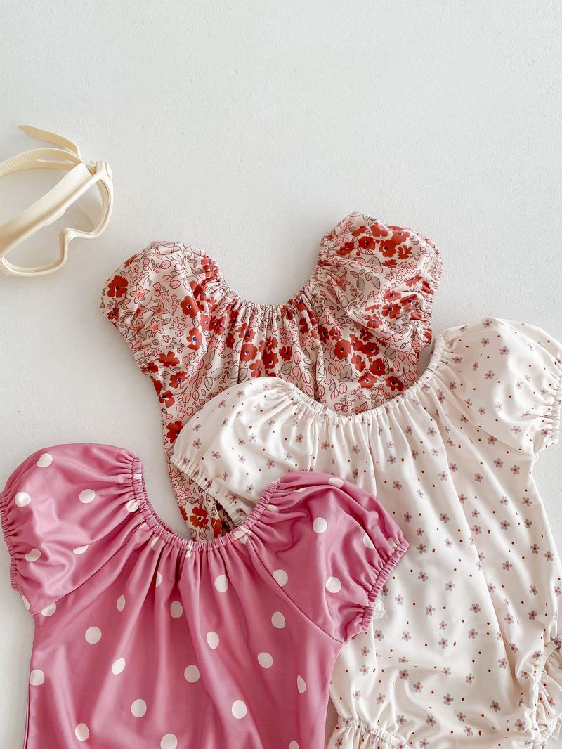 Maillot de bain d'été coréen pour filles, bulle à la mode pour bébé, mignon, manches courtes, une pièce enveloppée, bas, imperméable, chapeau de natation_voghion.com