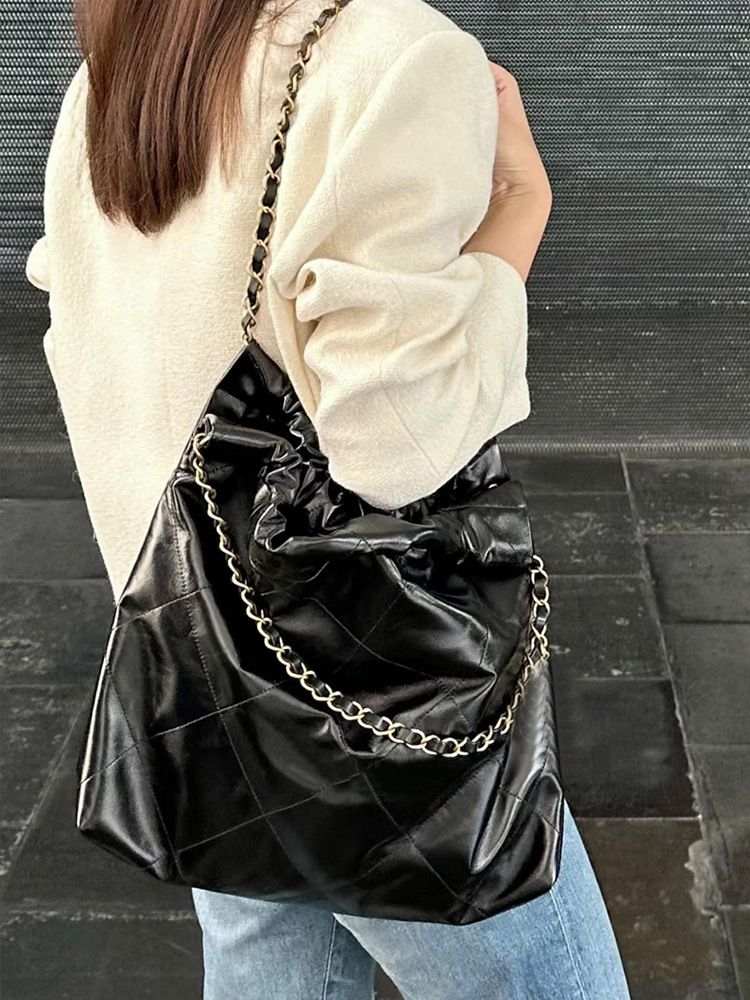 Travel Big Xiaoxiang Wind Wandering Large Capacity 22 Garbage Tote Lingge Chain Bag_voghion.com