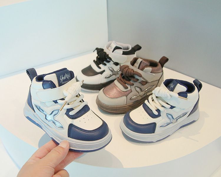 XUANMU Nieuwe kindersneakers lente/herfst jongens antislip hoge hulp casual board schoenen meisjes lichtgewicht comfortabele zachte zool flats XF0004_voghion.com