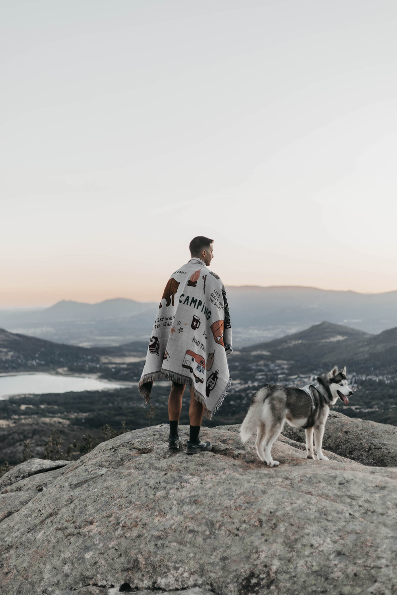 GooseFrol Commercial Cape Blanket Cape Camping RV_voghion.com
