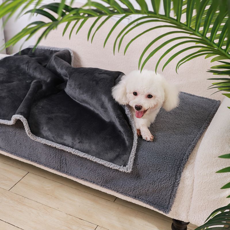 Waterproof Blanket Flannel Fleece Composite Thickened Pet Mat Dog Bed_voghion.com