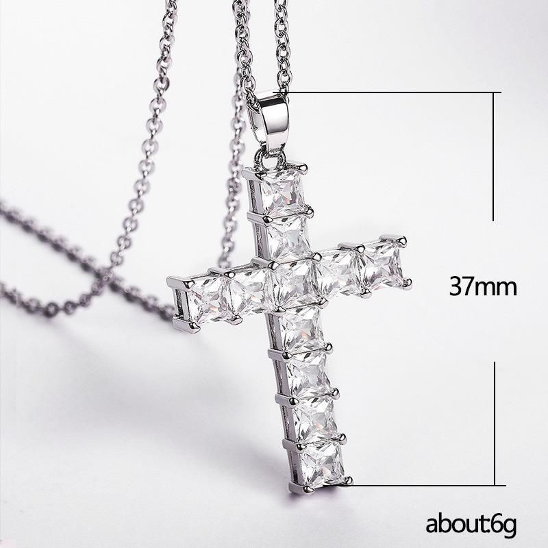 Populární křížový náhrdelník s přívěskem plný diamantových čtvercových zirkonových hip-hopových módních šperků na krk_voghion.com