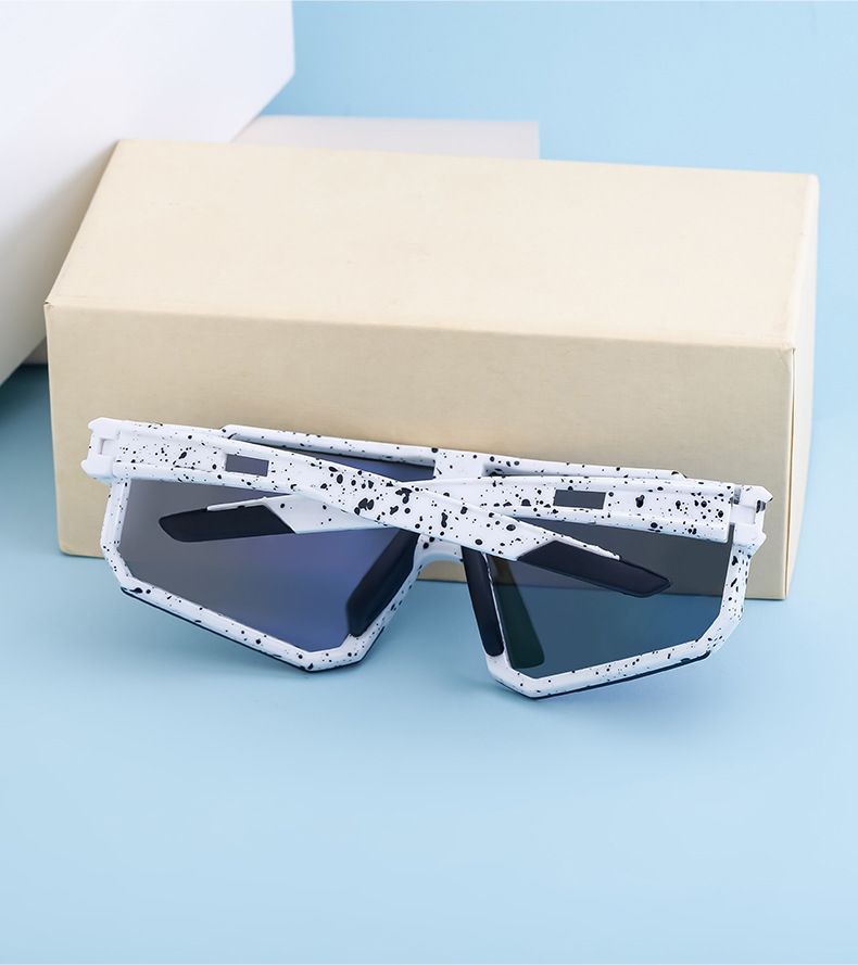 Polarisierte Sonnenbrille mit quadratischem Rahmen für Herren, winddichte Sonnenbrille zum Reiten im Freien_voghion.com