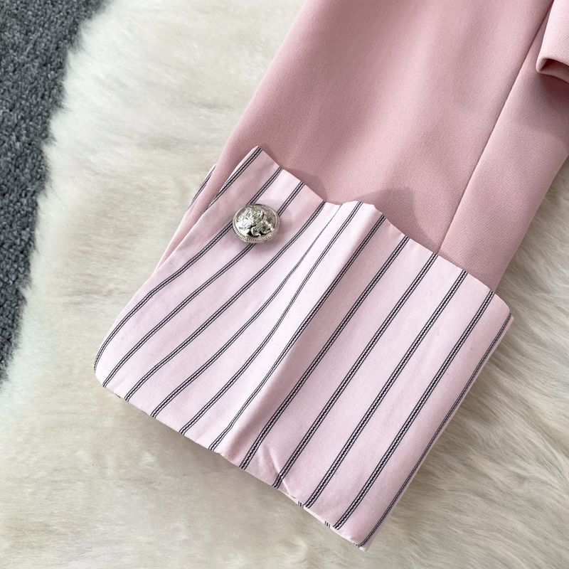 Damenbekleidung Modischer Anzug für Damen, damenhaftes Temperament, gestreifte Anzugjacke mit Spleiß, zweiteiliger Anzug, A-Linien-Rock mit hoher Taille_voghion.com