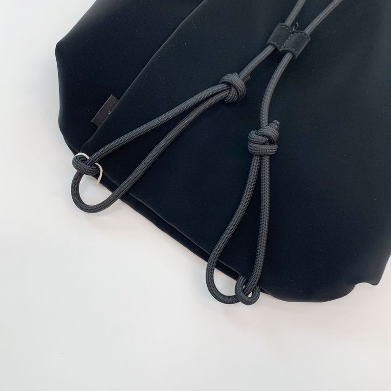 2025 Spring And Summer Black Cartoon Cat Drawstring Bucket Bag Backpack Fashion Versatile Casual Daily Simple Commuter Personalized Niche_voghion.com