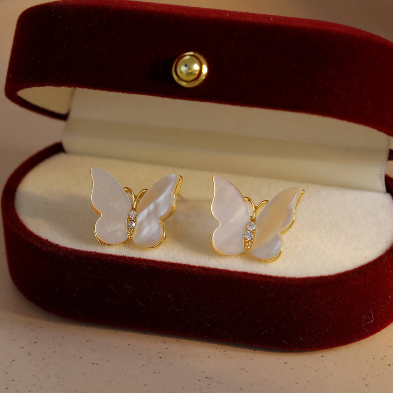Damenschmuck Weiße Perlmutt Schmetterling Ohrringe Nischendesign Leichtes Luxus Muschel Temperament Einfache Ohrringe 925 Silber Nadel Schmuck_voghion.com