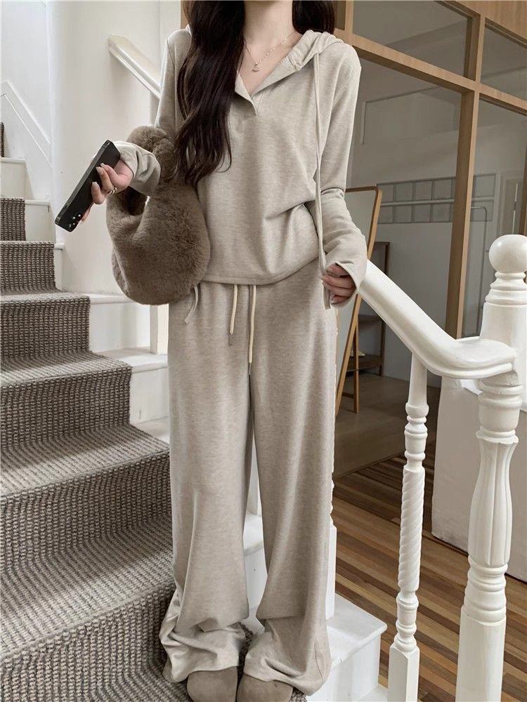 001 Casual Sports Suit For Women, Autumn New Loose Lazy Style, Youthful Fashionable Top And Wide-Leg Pants Two-Piece Set_voghion.com