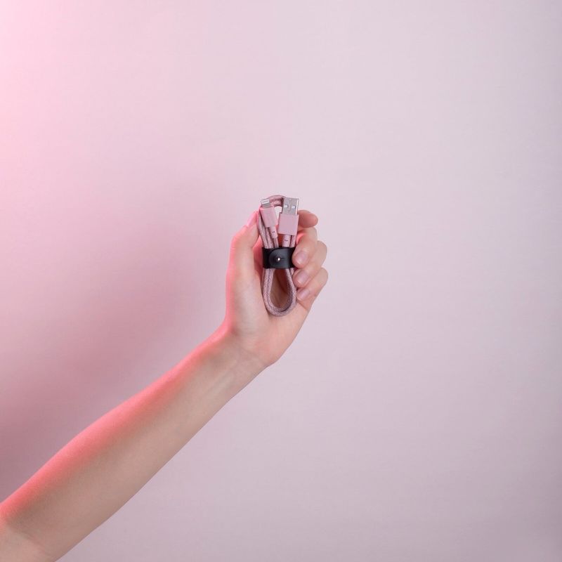 Native Union Belt Cable 1,2 m. NEUE Farbe ROSE Pink MFI-zertifiziert_voghion.com