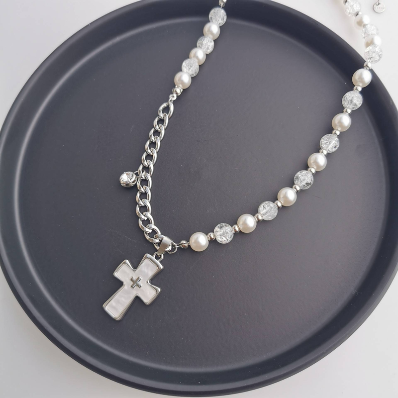 Pearl Cross Necklace Light Luxury Niche New Clavicle Chain_voghion.com