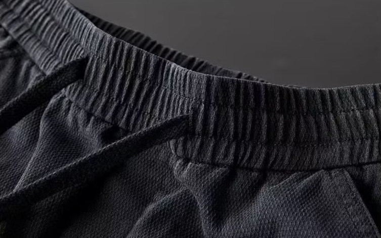 Herrenbekleidung lässige Jogginghose für Männer, Jeans im neuen Stil für Frühling und Herbst, lockere große Größen, modische und trendige Näh-Overalls_voghion.com