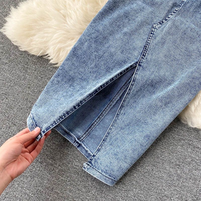 Vêtements pour femmes Jupe courte en jean taille haute à bretelles féminines_voghion.com