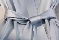 Abbigliamento da donna Top di alta qualità Temperamento unico e bello Vita Camicia azzurra chiara_voghion.com