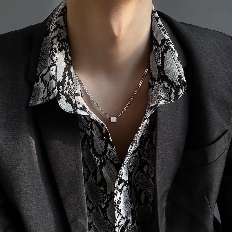 【Non-Fading】Wang Yibo Same Style High-End Square Necklace For Men And Women Trendy Hip-Hop Niche Personality Versatile_voghion.com