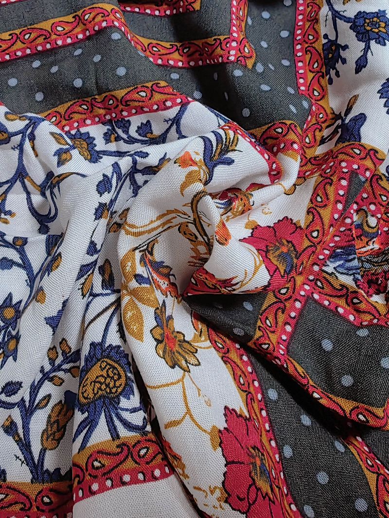 Plus Size Damenkleid im Ethno-Stil mit Print, lockere Bluse, Strandurlaub, Schlitz, langer Rock_voghion.com