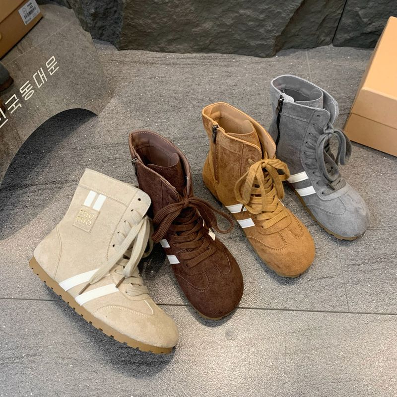 Damen-Boxstiefel, hoch geschnitten, flache Box-Sneakers für Damen, 2025, neue runde Zehenpartie, vielseitige Freizeitschuhe mit verstecktem Keilabsatz, Martin-Kurzstiefel_voghion.com