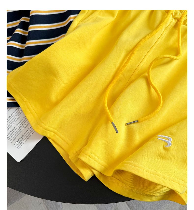Women's Clothing Fashion Net Red Summer New Striped Shorts Suit Women's Thin Running Suit Western Style Age Reducing Two Piece Suit_voghion.com