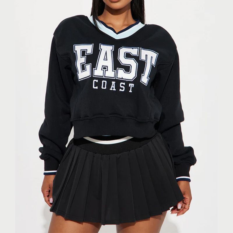 Damenbekleidung Buchstabendruck V-Ausschnitt Langarmpullover Elastischer Faltenrock Anzug_voghion.com