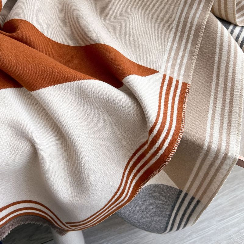 High-end Shawl Scarf For Women, Air-Conditioner Shawl, Outer Cape, Cloak, Thickened And Warm Neck Warmer For Women_voghion.com