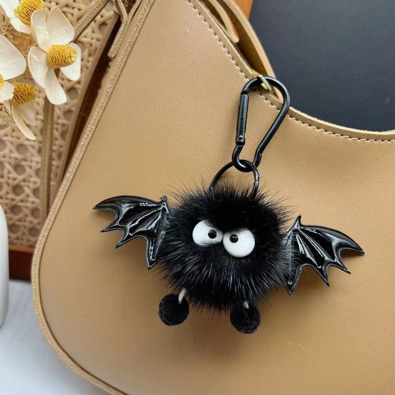 Adorabile portachiavi a forma di diavolo per Halloween - Ciondolo in pelliccia sintetica per borsa, zaino e chiavi dell'auto - Grazioso accessorio gotico per donne e uomini_voghion.com
