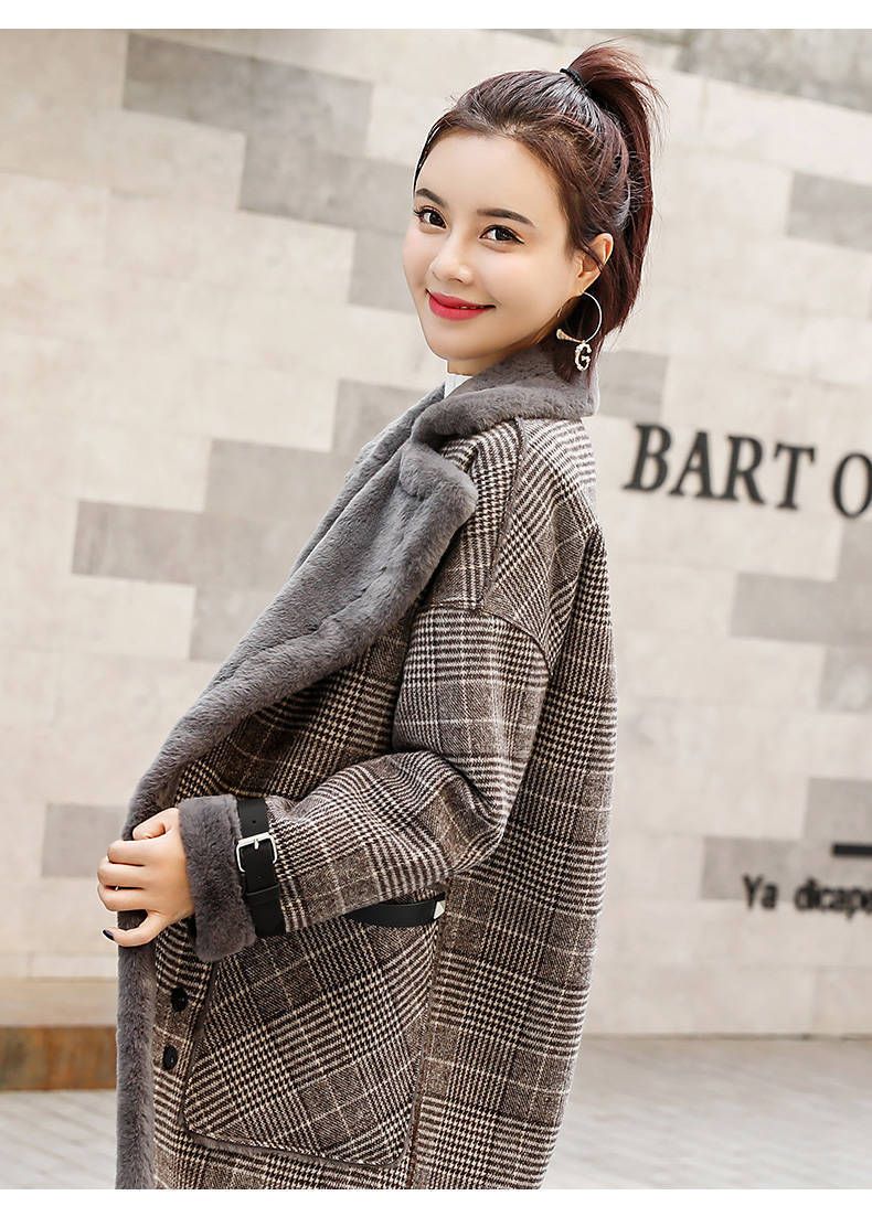 Plaid Wool Coat With Faux Shearling Collar – Oversized Winter Trench Coat For Petite Women, Warm & Stylish Long Coat With Pockets_voghion.com