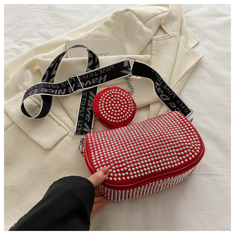 Donna alla moda con semplici strass intarsiati, borsa a tracolla alla moda a spalla singola, borsa di tendenza da discoteca,_voghion.com