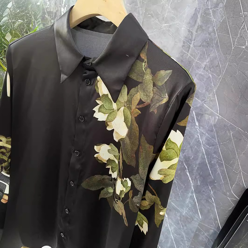 Camicia a maniche lunghe in seta di gelso stampata nera alla moda da donna_voghion.com