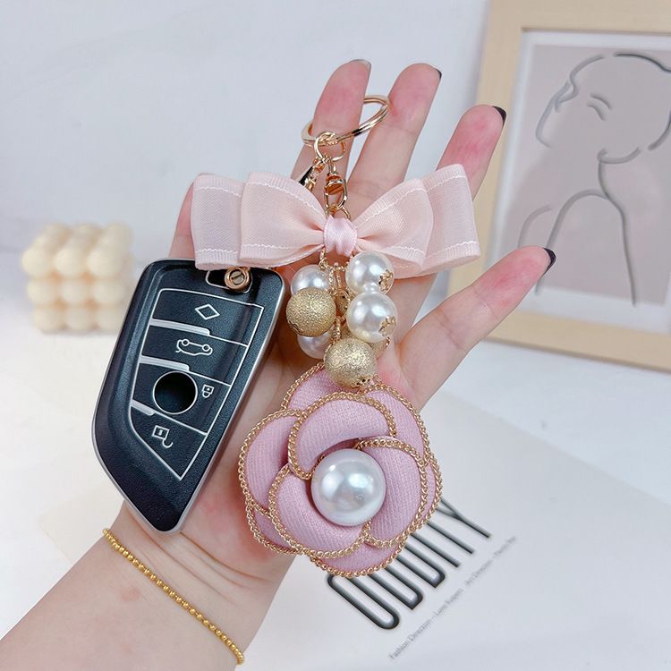 Chain pearl camellia bag pendant fashionable women's double-layer bow creative keychain goods_voghion.com
