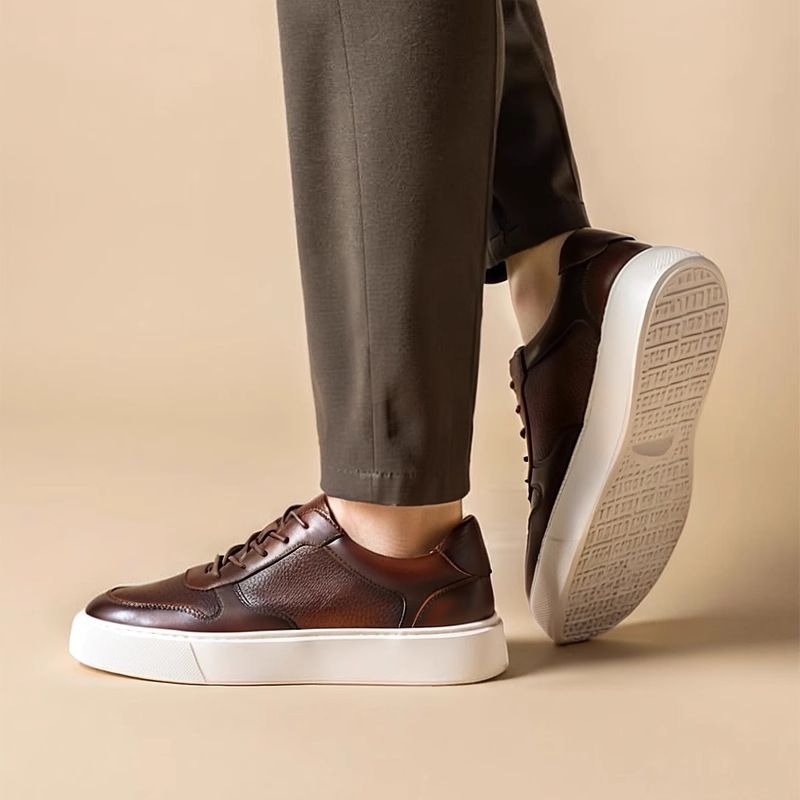 New Style 2025 New Breathable Leather Sneakers High-End Trendy Versatile Fashion Light Luxury Casual Men's Shoes_voghion.com