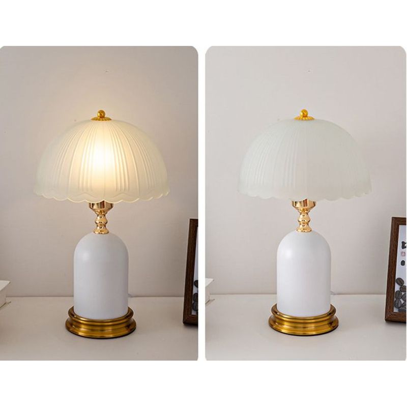 Lampe de chevet minimaliste de luxe, style européen moderne, pour célébrités d'Internet, pour mariage, chambre principale, haut de gamme_voghion.com