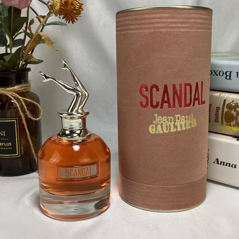 Saldi caldi Jean Paul Gaultier SCANDAL Profumo neutro di lusso di alta qualità in bottiglia da 80 ml, fragranza floreale di lunga durata, deodorante spray per le ascelle_voghion.com