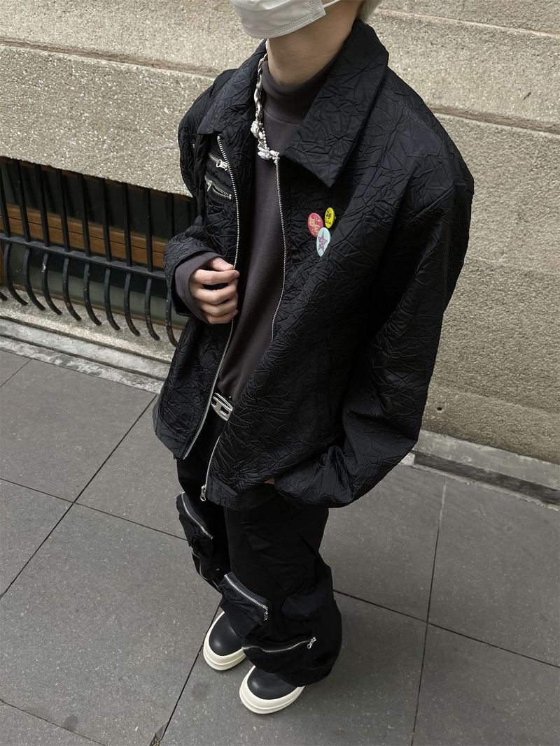 Neues Retro-Design mit Falten und integrierter Brosche, Revers, Reißverschluss, einfarbige Jacke für Männer im Frühling und Herbst_voghion.com