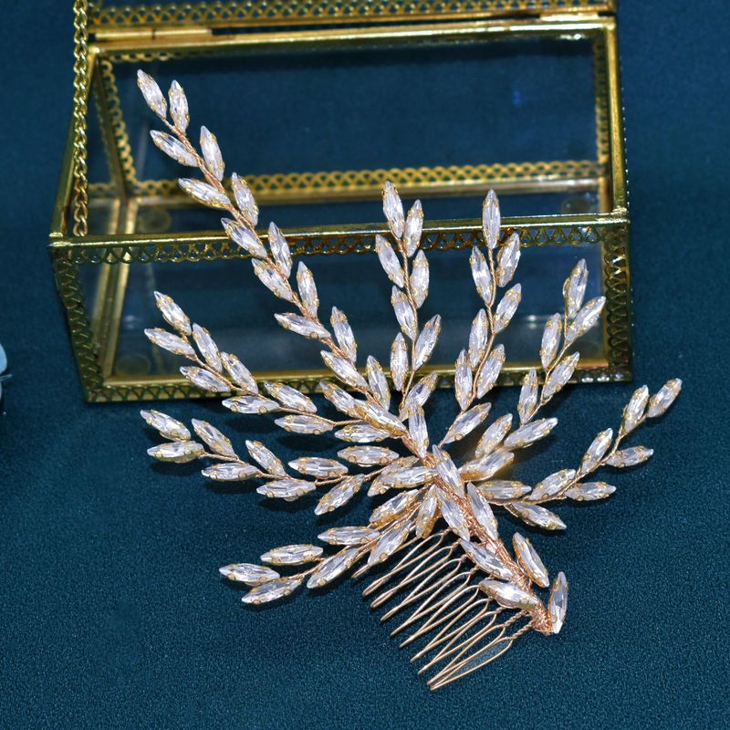 Νυφική χτένα μαλλιών με μακρύ κλιπ στρας, νυφικό, κόμμωση, πλαϊνή χτένα, κομμάτι μαλλιών_voghion.com