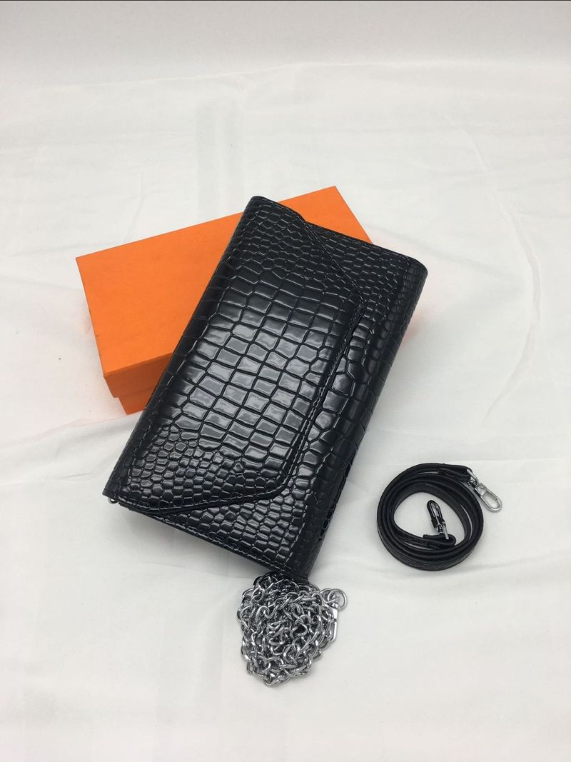 2025 New Crocodile Pattern Genuine Leather Clutch Fashion Versatile Envelope Bag Large Capacity Women's Cowhide Handbag_voghion.com