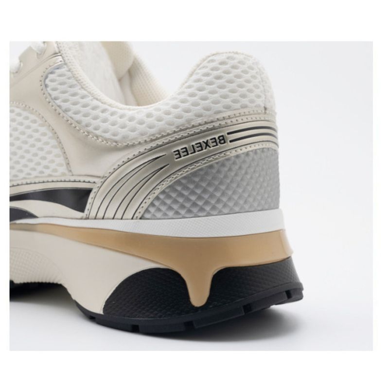 2025 Women's New Color Block Mesh Breathable Dad Shoes, Height-Increasing Casual Sports Shoes._voghion.com