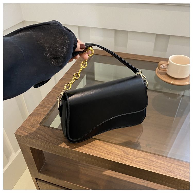 Borsa a tracolla da donna Borsa a tracolla retrò da donna, piccola borsa quadrata_voghion.com