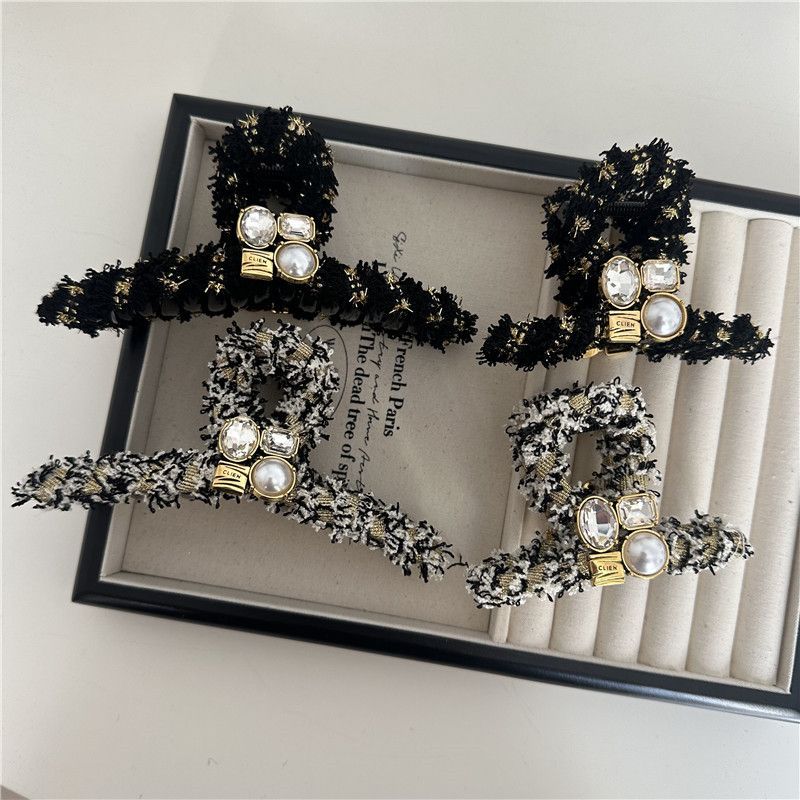 Koreanischen stil kleine duft perlen clip frauen kurze haar zurück kopf haarnadel Tschechische diamant high-end-textur haar clip shark clip_voghion.com