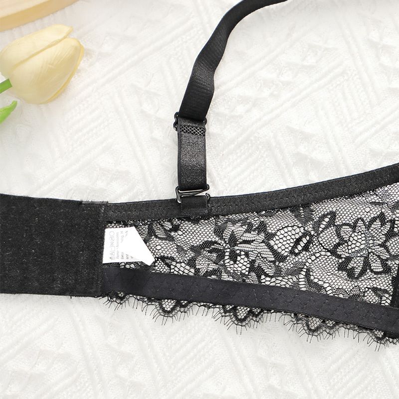 Suure suurusega rinnahoidja, õhukese lõikega pitsist seksikas pluss-suuruses aluspesu, terasest rõngastega volditud suur suurus rinnahoidja_voghion.com