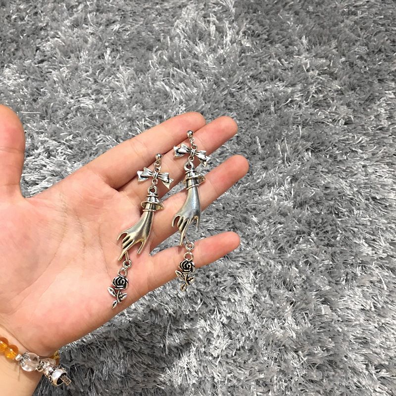 Ohrringe heiß-verkauf neue produkte Bowknot hand halten rose quaste persönlichkeit vielseitig schmuck ohr haken ohrringe_voghion.com