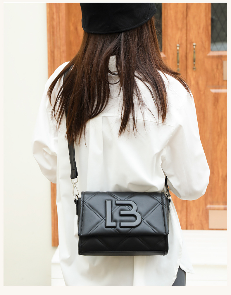 2023 Casual Free And Easy Casual Borsa da donna monospalla Borsa transfrontaliera borsa da donna con linea di pressione a rombo digitale di moda popolare_voghion.com