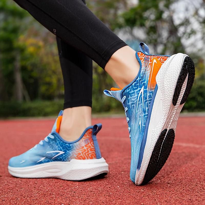 Piccola quantità MOQ Logo del marchio Personalizzato Uomo Moda Casual Sneakers Professionale Maratona Corsa Scarpe da Passeggio per Donne Atletico Runner_voghion.com