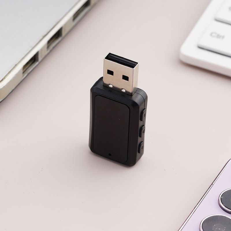 5.3 Automontéiert Bluetooth MP3 Empfänger Handfräi Call Audio Adapter Auto FM Sender_voghion.com
